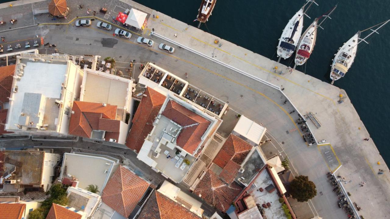 The Manessi City Boutique Hotel Poros Town Luaran gambar