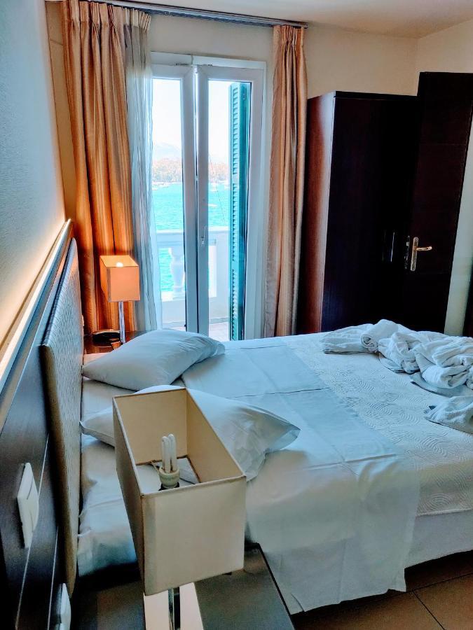 The Manessi City Boutique Hotel Poros Town Luaran gambar