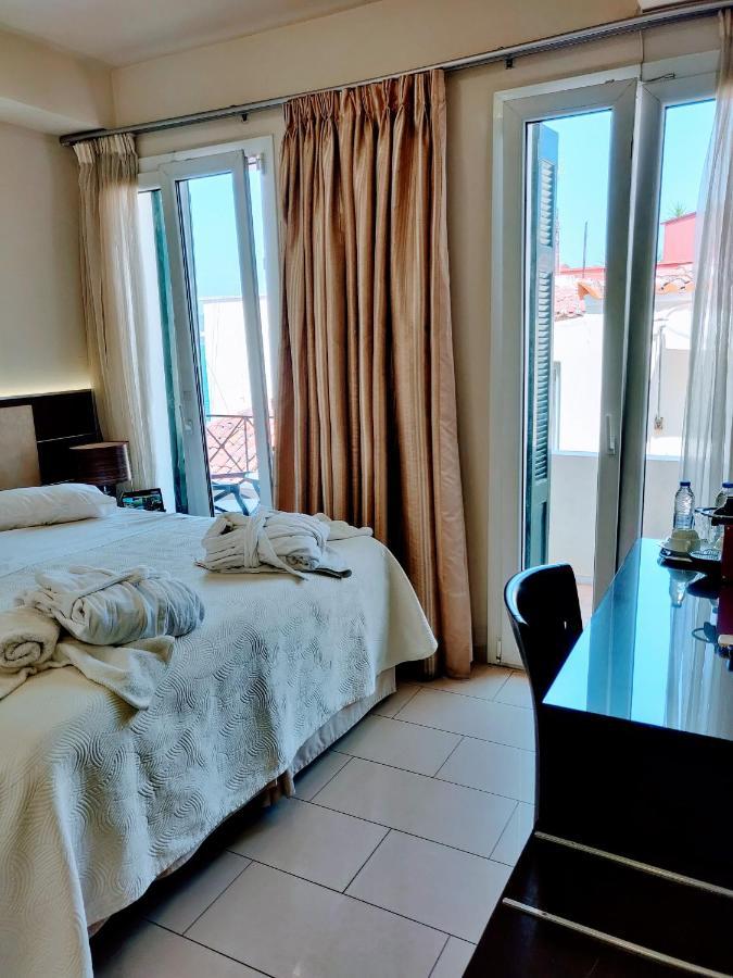 The Manessi City Boutique Hotel Poros Town Luaran gambar