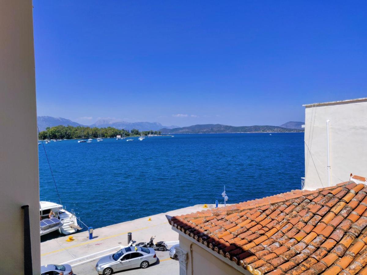 The Manessi City Boutique Hotel Poros Town Luaran gambar